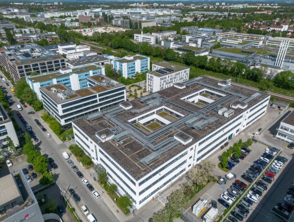 HIH verlängert Mietvertrag über 19.200 m² in München