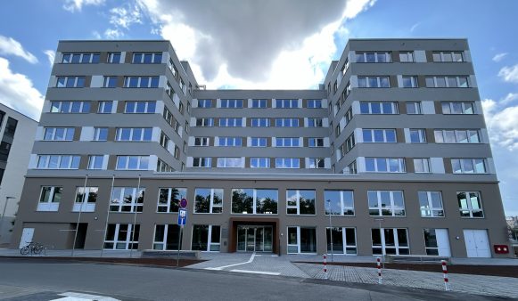 IMAXXAM übernimmt fertiggestellten Büroneubau der Hessischen Lehrkräfteakademie in Gießen