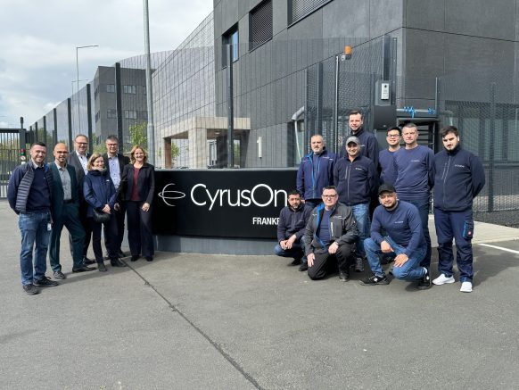 CyrusOne und Provadis bieten erste Ausbildung zum Rechenzentrumstechniker an