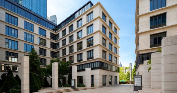 blackolive vermittelt rund 1.500 m² im Bankenviertel