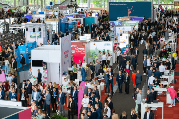 Real Estate Arena baut Konferenzprogramm aus und wächst in zweite Messehalle